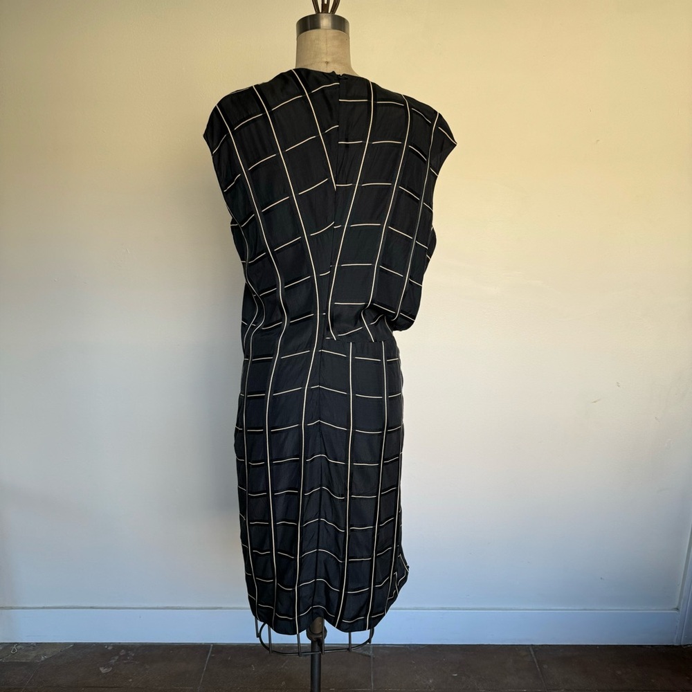 DESIGNER Lanvin Black Checked Knot Detail Dress - Picture 8 of 11